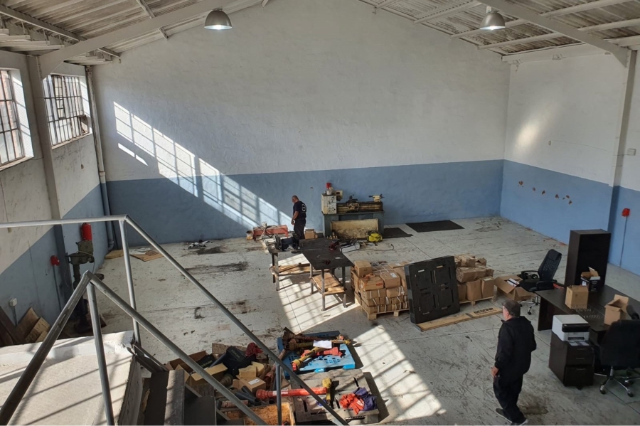 To Let commercial Property for Rent in Sidwell Eastern Cape